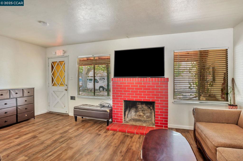 FAIRFIELD - Residential