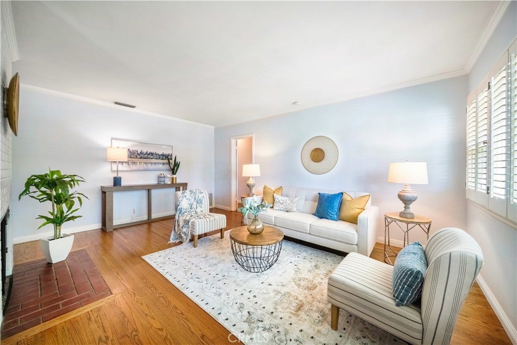 2231 Greenfield