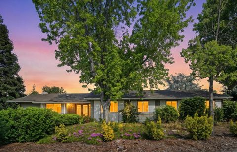 Photo of 12100 Saraglen Drive, Saratoga, CA 95070 (MLS # ML82043980)