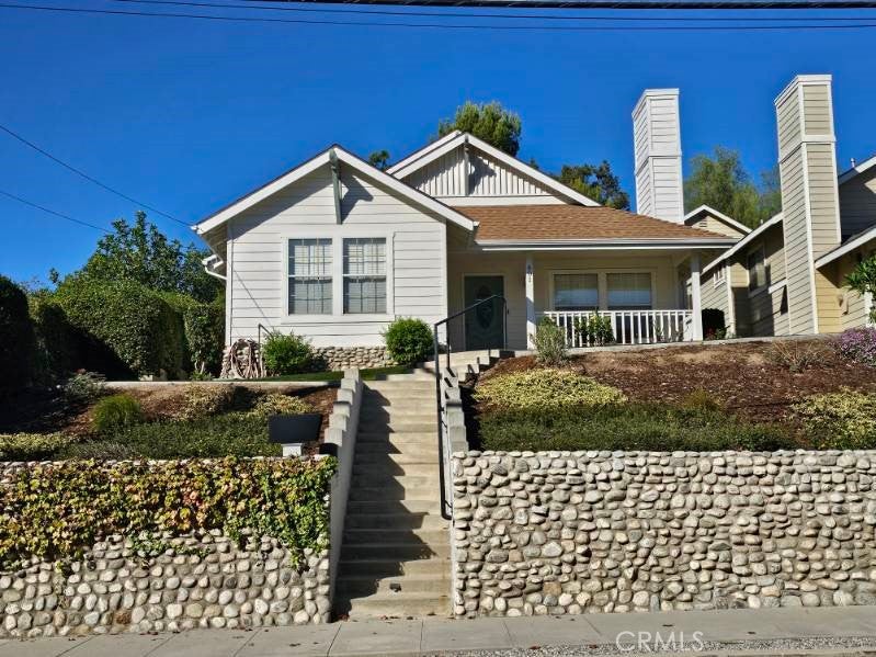 601 N Monte Vista