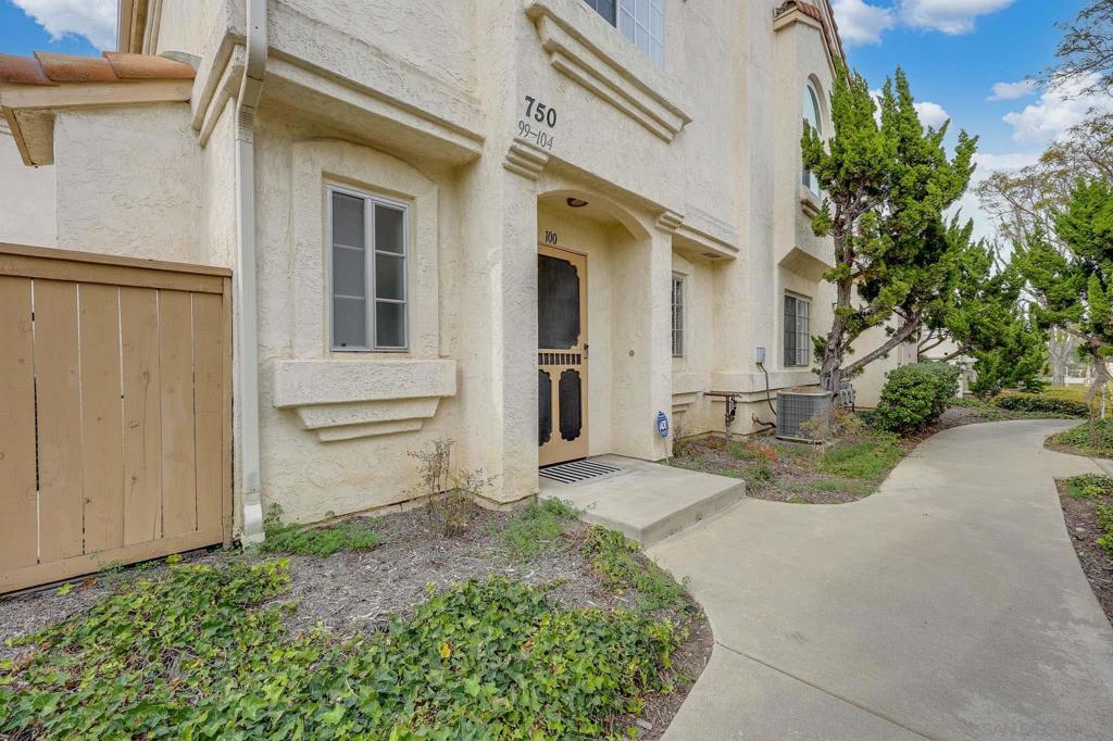 750 Breeze Hill Rd 100