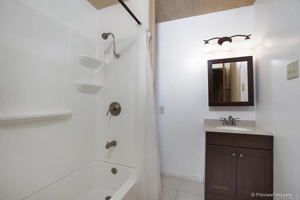 CV - Manufactured In Park