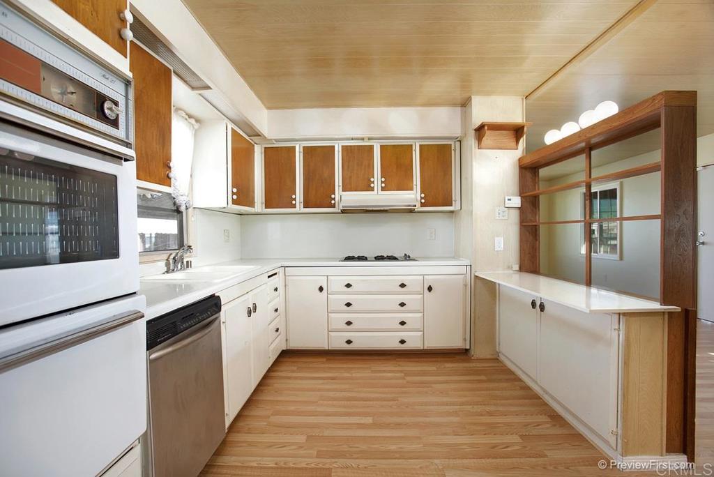 CV - Manufactured In Park