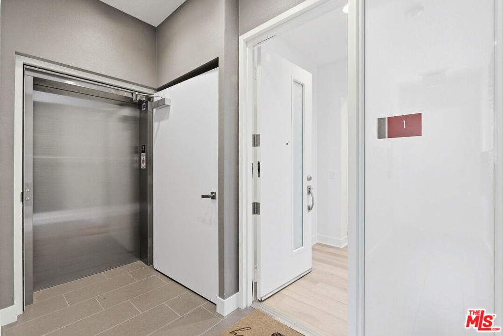 12642 Sandhill Lane 1