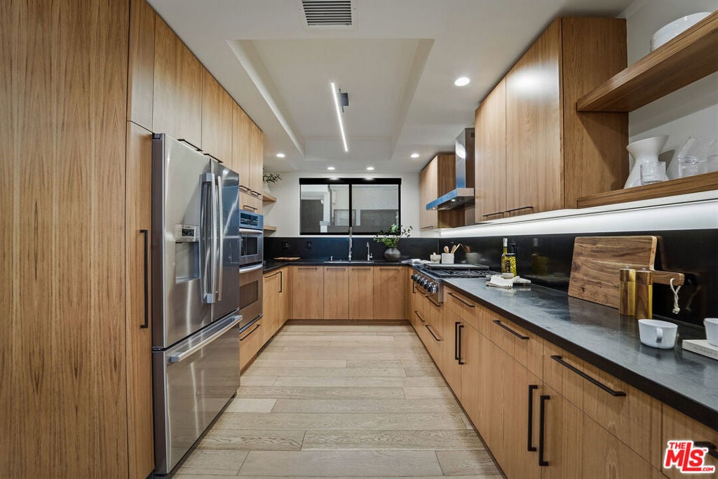234 S Tower Drive 4