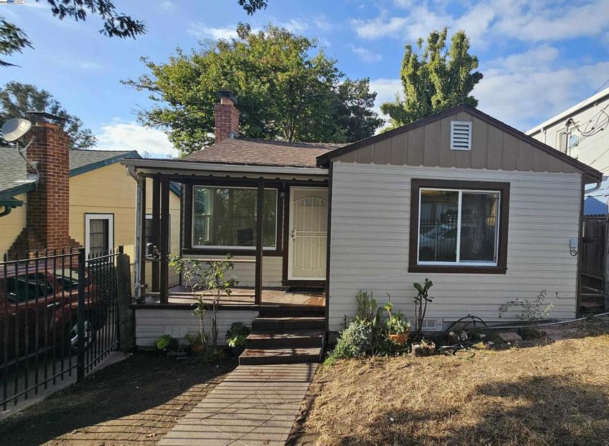 WOW, great starter home on a good street. This home close to commute access and freeways has got the upgrades and updates that you will absolutely love! From the top down, New Roof, New Electrical wiring, New lighting , new updated kitchen, new updated bath, new flooring, new plumbing. All of this AND it's on a lot thats almost 11,000 sq.ft !! Imagine what you can do with the rest of the land!