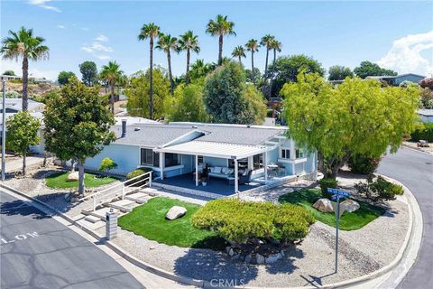 38344 Via La Colina Murrieta CA 92563
