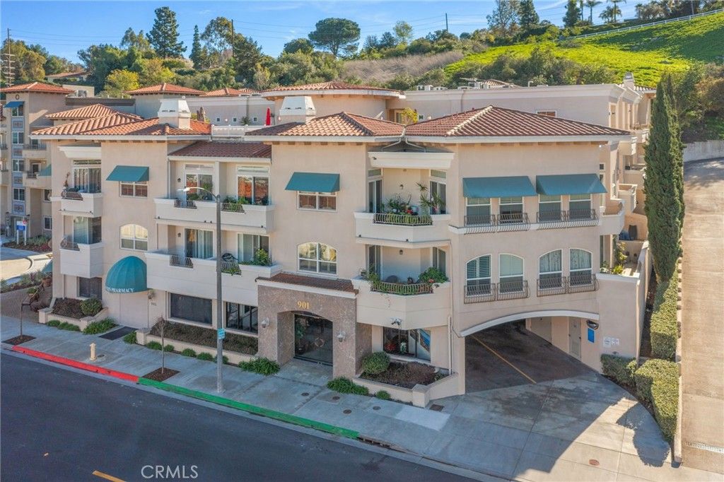 Photo of 901 Deep Valley Dr Dr #213, Rolling Hills Estates, CA 90274 (MLS # PV26007976)