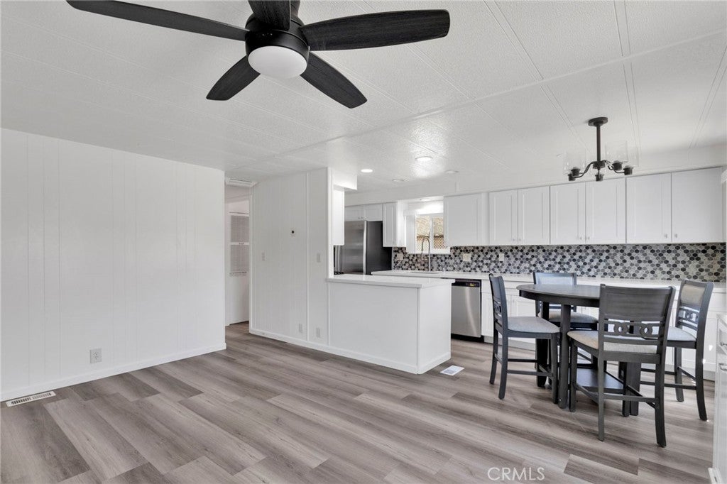 15252 Seneca Road 214