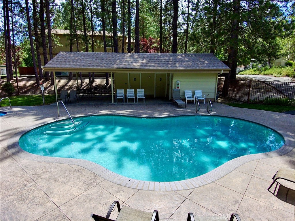 40501 Road 222 103