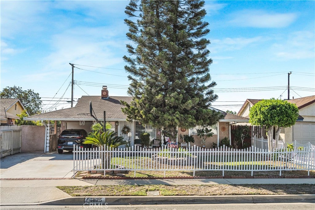 4825 Cutler