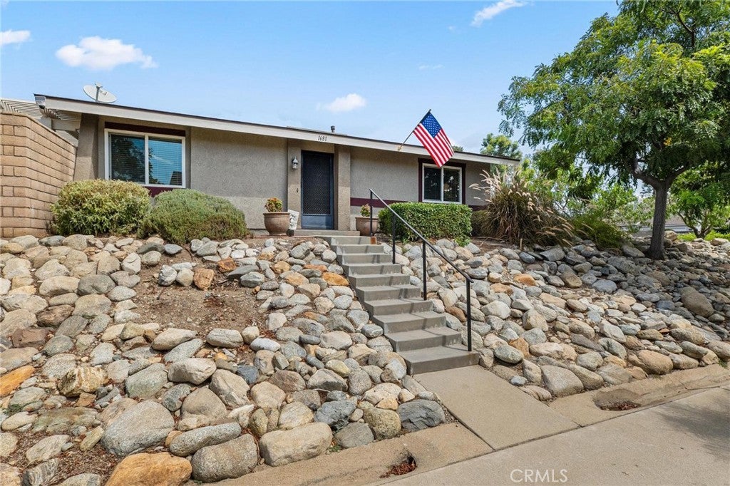1681 Carmel E