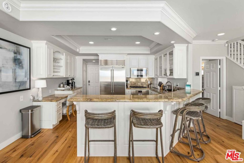 506 W Oceanfront