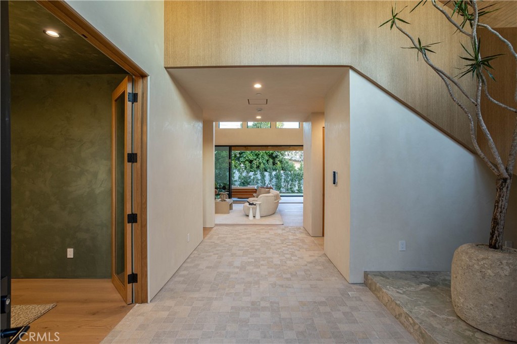 1738 Paloma Drive, Newport Beach CA 92660 - Photo 26