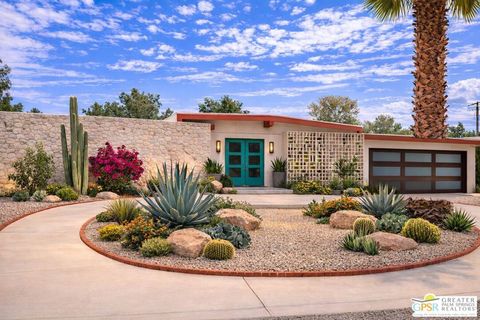 Photo of 3060 N Farrell Drive, Palm Springs, CA 92262 (MLS # 26653769PS)
