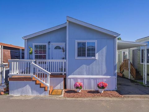 Photo of 3710 Gross Road, Santa Cruz, CA 95062 (MLS # ML82026308) Photo of 3710 Gross Road, Santa Cruz, CA 95062 (MLS # ML82026308)
