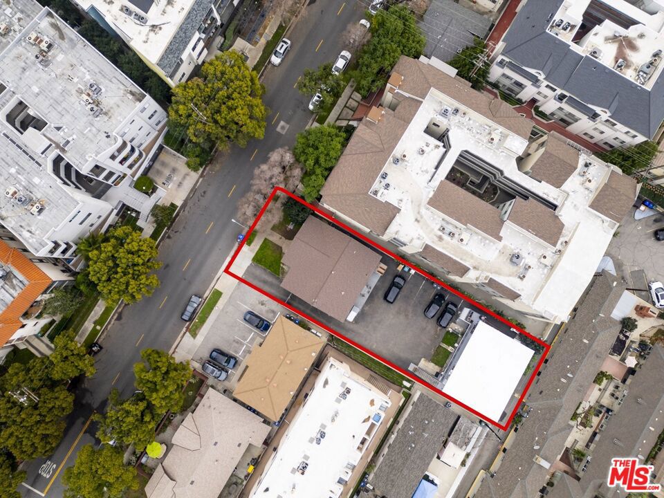 1151 N Columbus Avenue