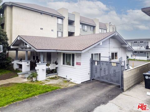 1151 N Columbus Avenue Glendale CA 91202