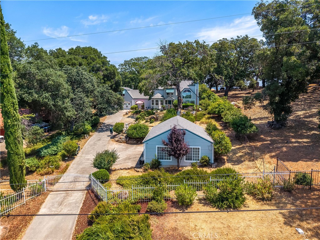 1940 Westlake Drive