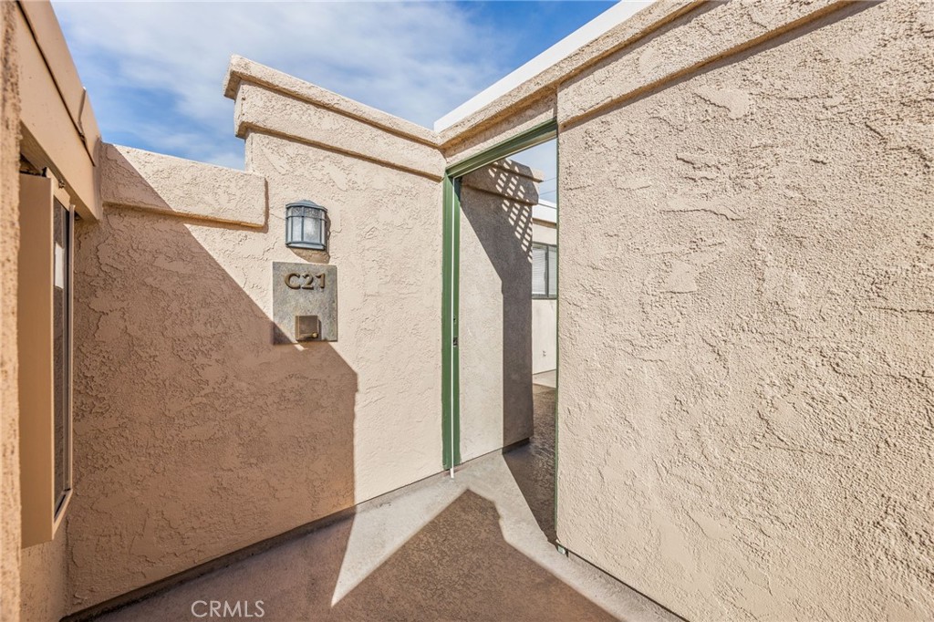 2900 Madison Avenue C21