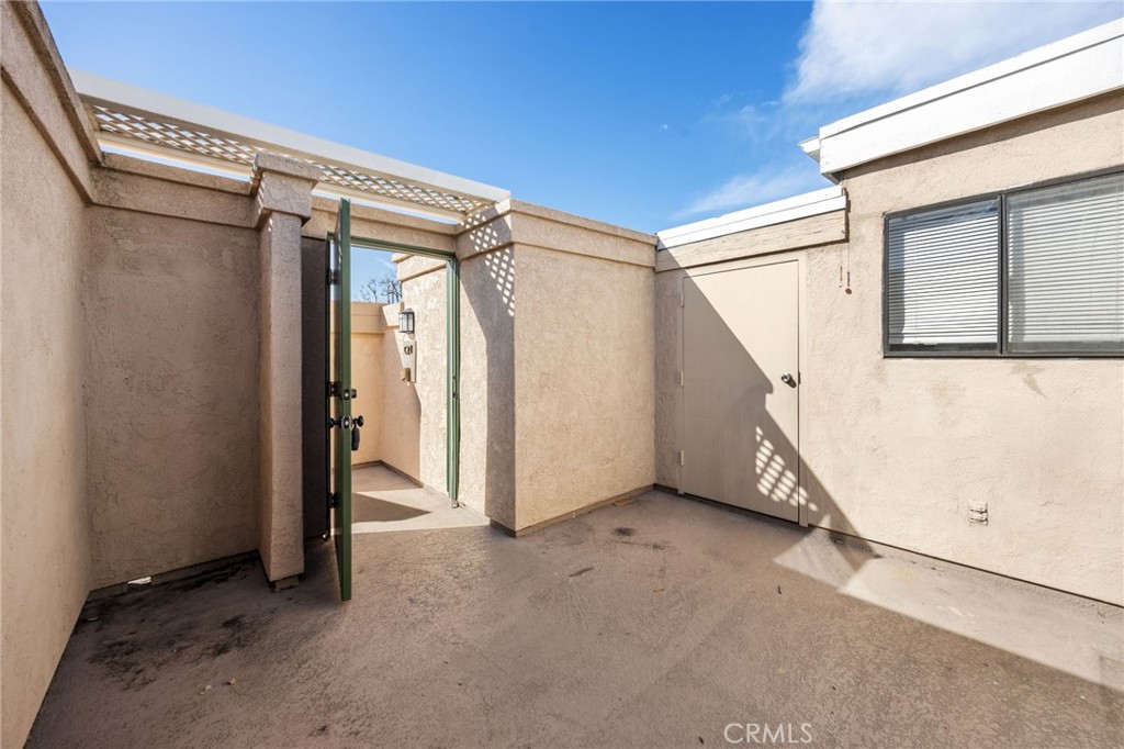 2900 Madison Avenue C21