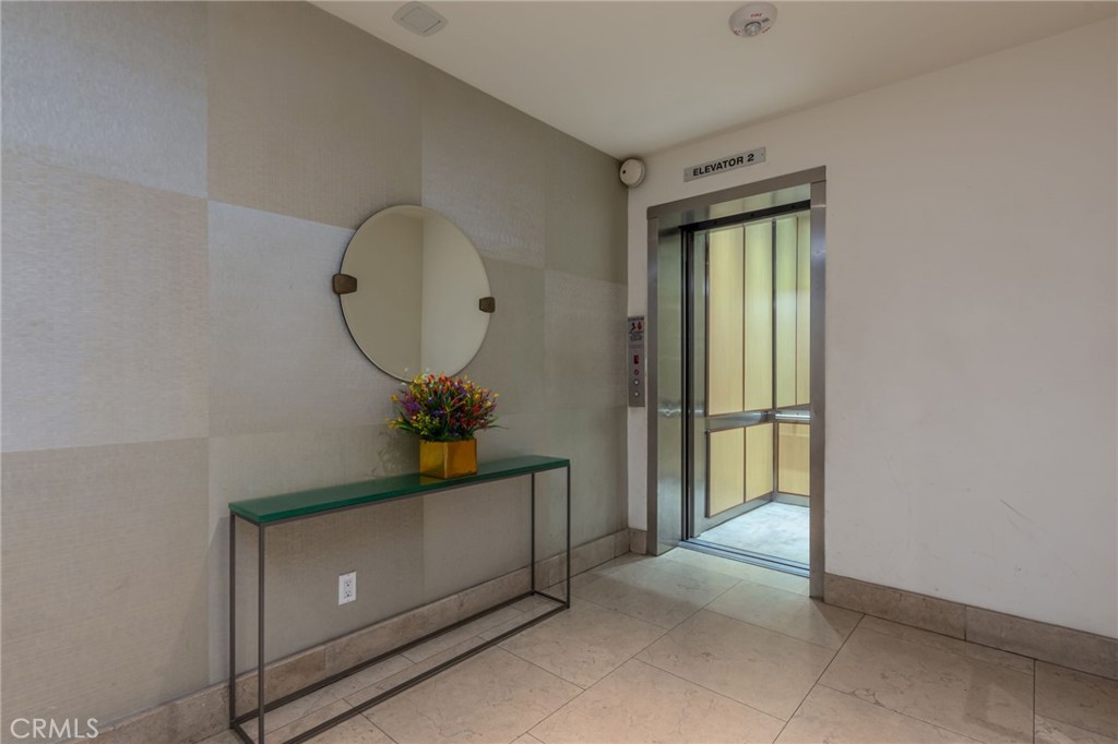 1440 Veteran Avenue 601