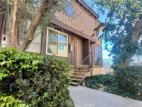 Photo of 7301 Lennox, Van Nuys, CA 91405 (MLS # GD26040923)