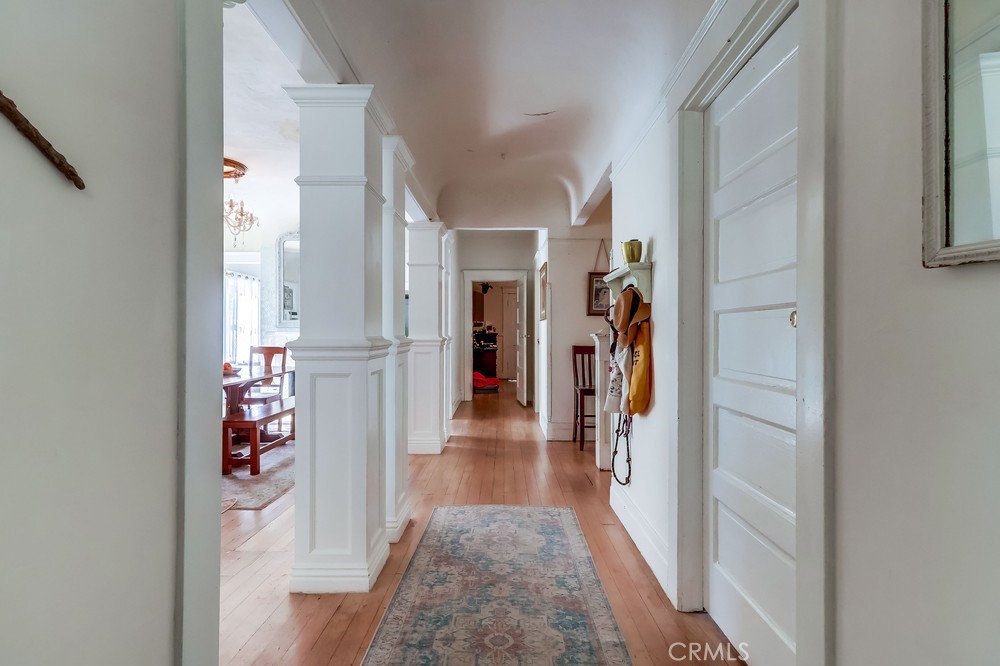 810 N Loma Vista Drive
