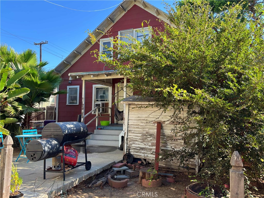 810 N Loma Vista Drive