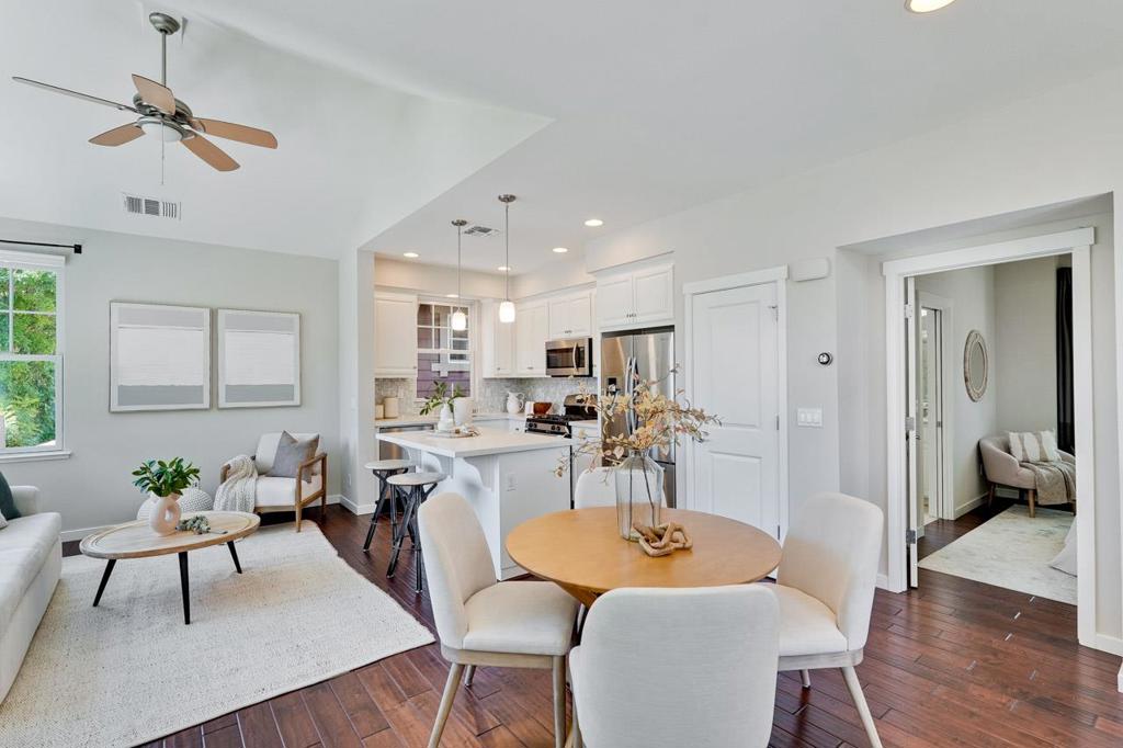 201 Pine Way