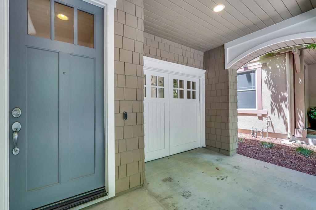 201 Pine Way