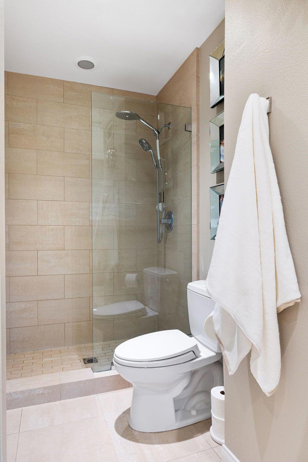 Sunrise C.C. - Residential