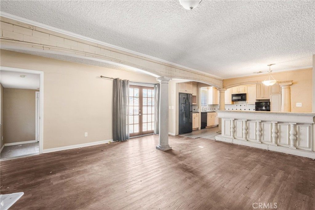 Photo of 16857 Chatsworth Street, Granada Hills, CA 91344 (MLS # OC25200678)