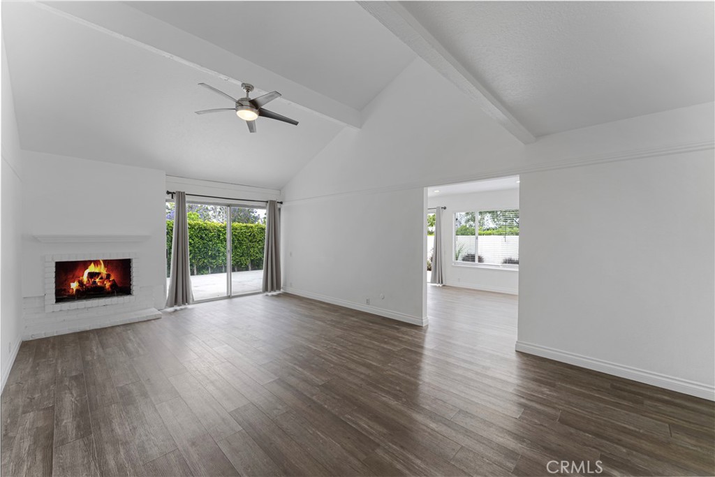 Properties 3 4252 Brookside Street