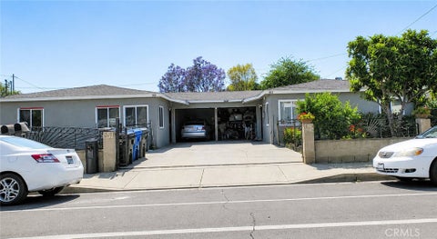 Photo of 1449 S Park Avenue, Pomona, CA 91766 (MLS # WS26106406)