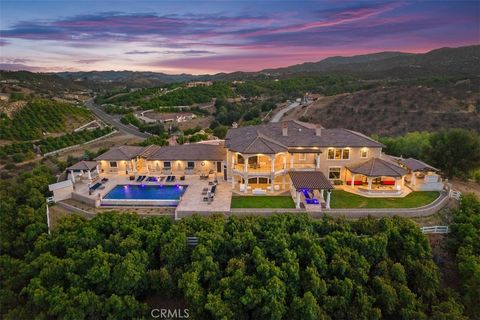 36852 Calle de Lobo Road Murrieta CA 92562