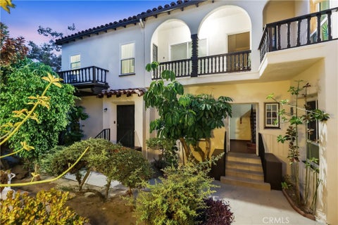 Photo of 4171 Garthwaite Avenue, Los Angeles, CA 90008 (MLS # OC26182157)