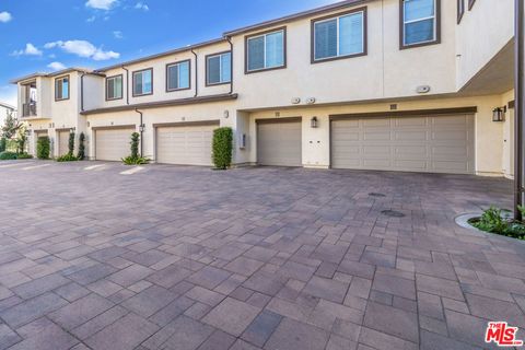 Photo of 3970 S Oasis Paseo #222, Ontario, CA 91761 (MLS # 26652051)