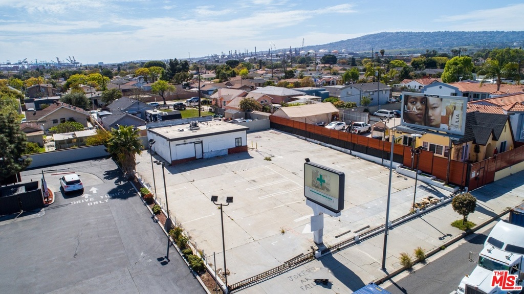1026 &1028 W Pacific Coast Highway