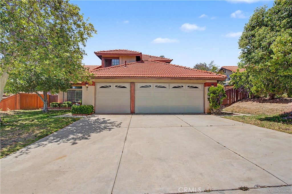 Photo 1 of 6 — 24708 Thornberry, Moreno Valley, CA 92557