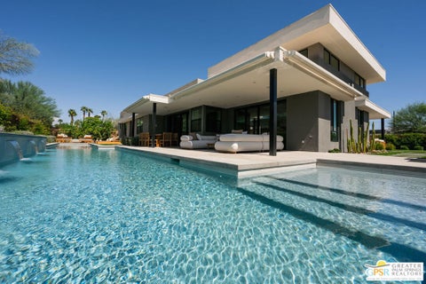 Photo of 6 Garnet Court, Rancho Mirage, CA 92270 (MLS # 26986749PS)