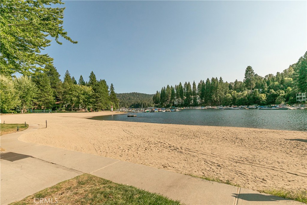 Arrowhead Woods (AWHW) - Residential