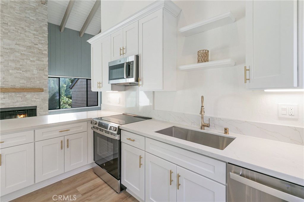 Arrowhead Woods (AWHW) - Residential