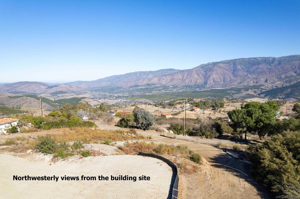 Valley Center - Land