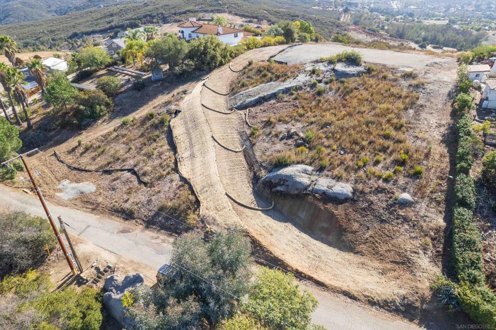 Valley Center - Land