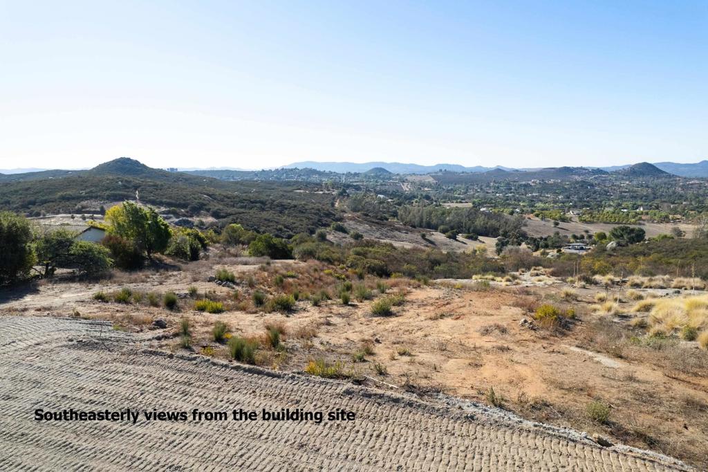 Valley Center - Land