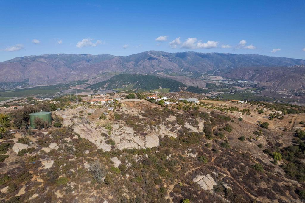 Valley Center - Land