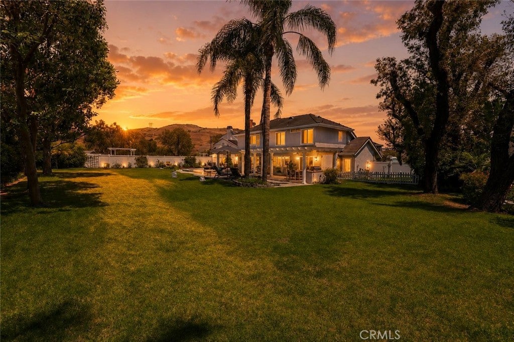4305 Willow Tree Lane