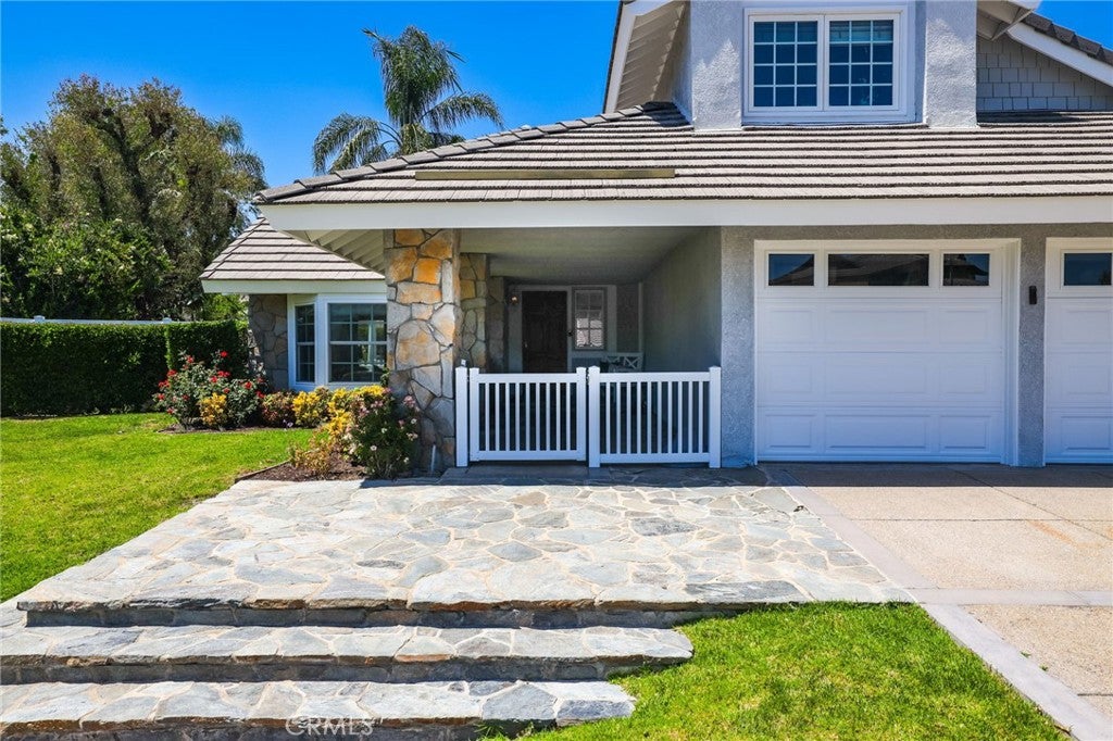 4305 Willow Tree Lane