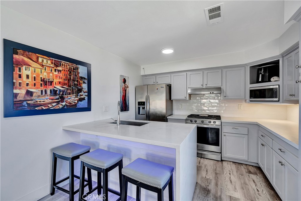 4612 Via Vista Circle 5